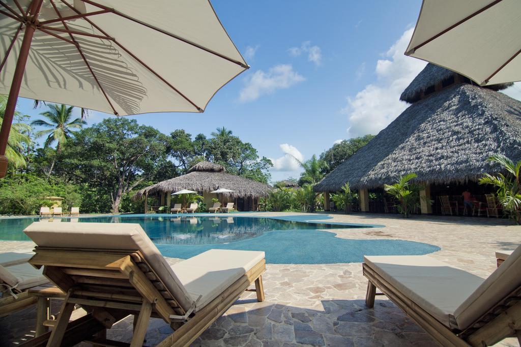 Clandestino Beach Resort Parrita Bagian luar foto