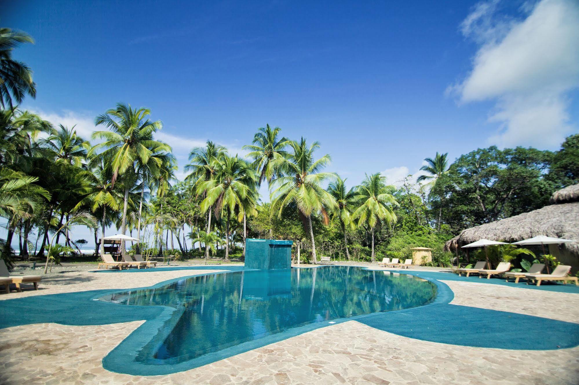 Clandestino Beach Resort Parrita Bagian luar foto